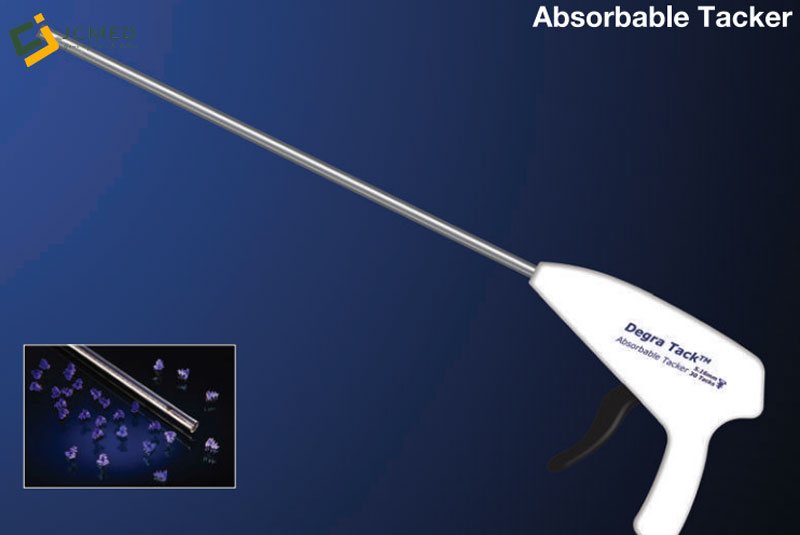 Absorbable tacker fixation device for laparoscopic hernia repair